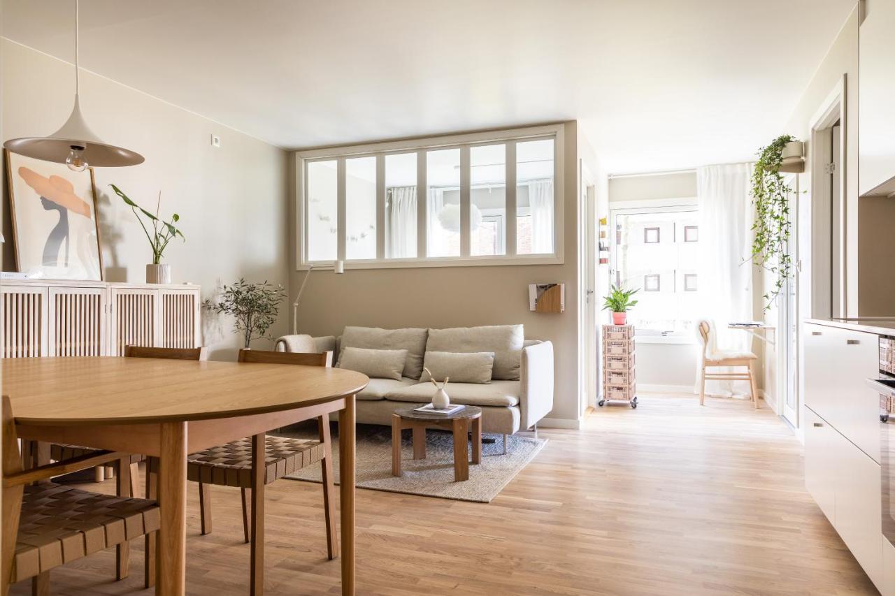 Scandinavian Apartment With 2 Bedrooms And Terrasse - Close To Storo Storsenter And All Public Transport Oslo Dış mekan fotoğraf